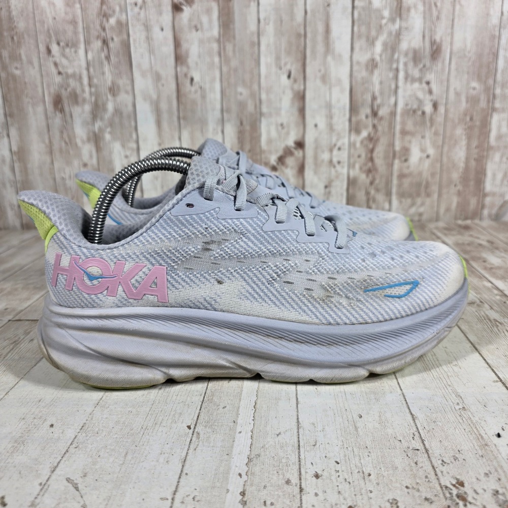 Hoka One One Clifton 9 Wide Womens 9D Grey Pink Running Shoes 1132211-GLLS